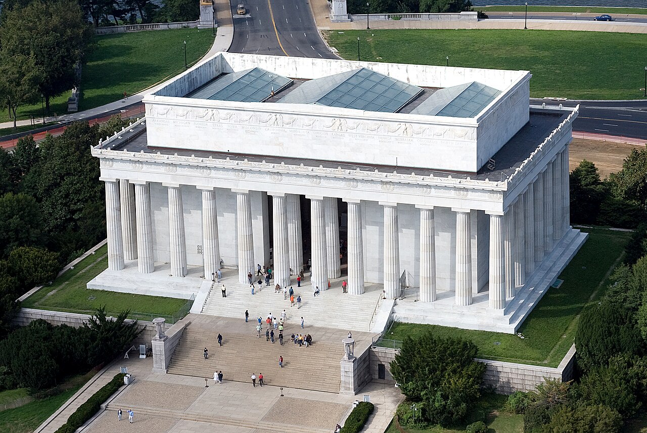 MAN ARRESTED AT LINCOLN MEMORIAL REFLECTING POOL SPEAKS OUT on VIDEO AS DC CRACKDOWN ESCALATES
